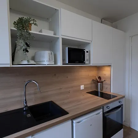Renove A 200m De La מרלימון